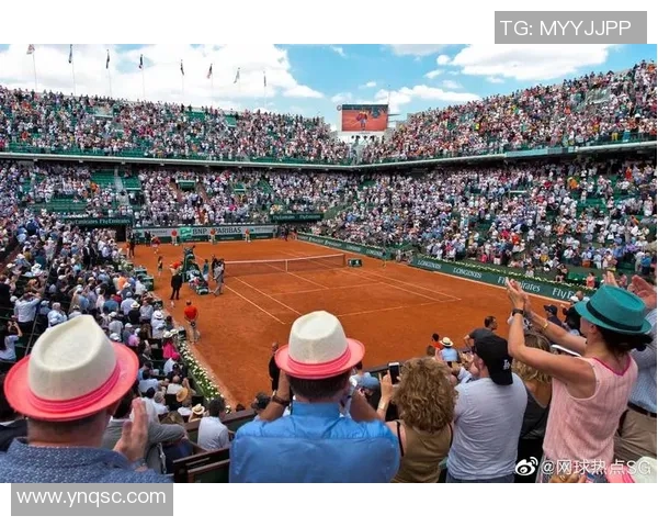 南京网球队状态分析与未来展望:焦点赛事中的表现与挑战 南京网球队状态分析与未来展望:焦点赛事中的表现与挑战