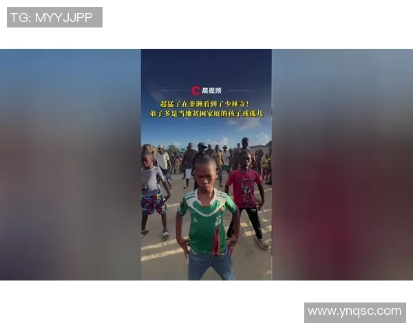 非洲孤儿足球明星的崛起与奋斗历程全景揭秘